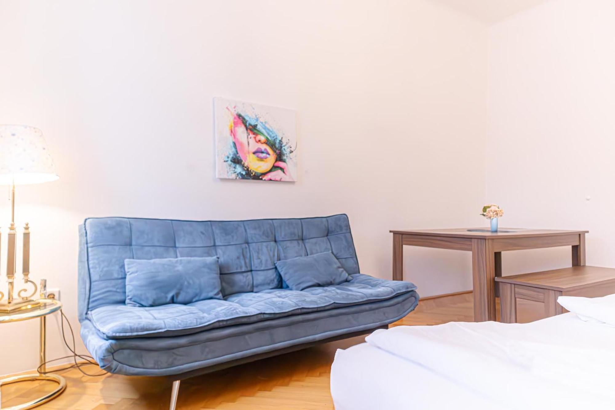 Amazing 2Br City Stay, Wiener Stadthalle Exterior foto